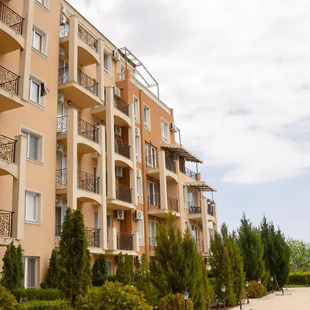 Appartamento ⟪panama Flat⟫ 1bd With Access To A Pool & Parking Varna
