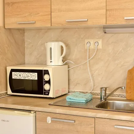 ⟪panama Flat⟫ 1bd With Access To A Pool & Parking Варна