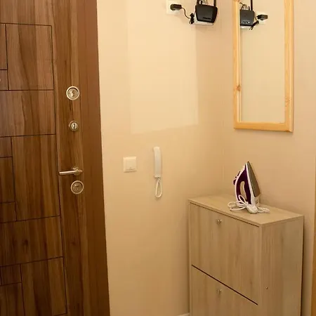 ⟪panama Flat⟫ 1bd With Access To A Pool & Parking Варна