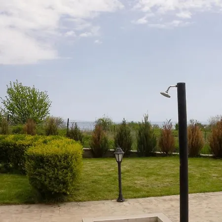 ⟪panama Flat⟫ 1bd With Access To A Pool & Parking * Варна